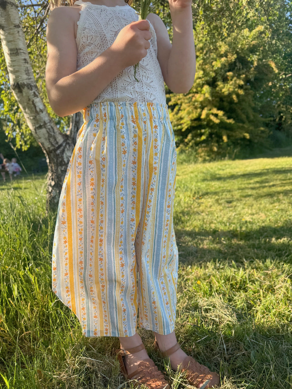 DAISY FLORAL YELLOW & BLUE PANTS