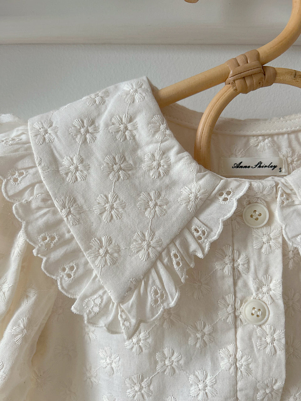 BRODERIE CREAM COTTON BLOUSE