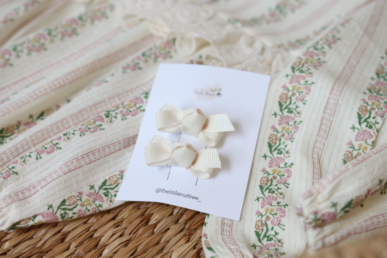 PETIT DAINTY BOW SET - LATTE