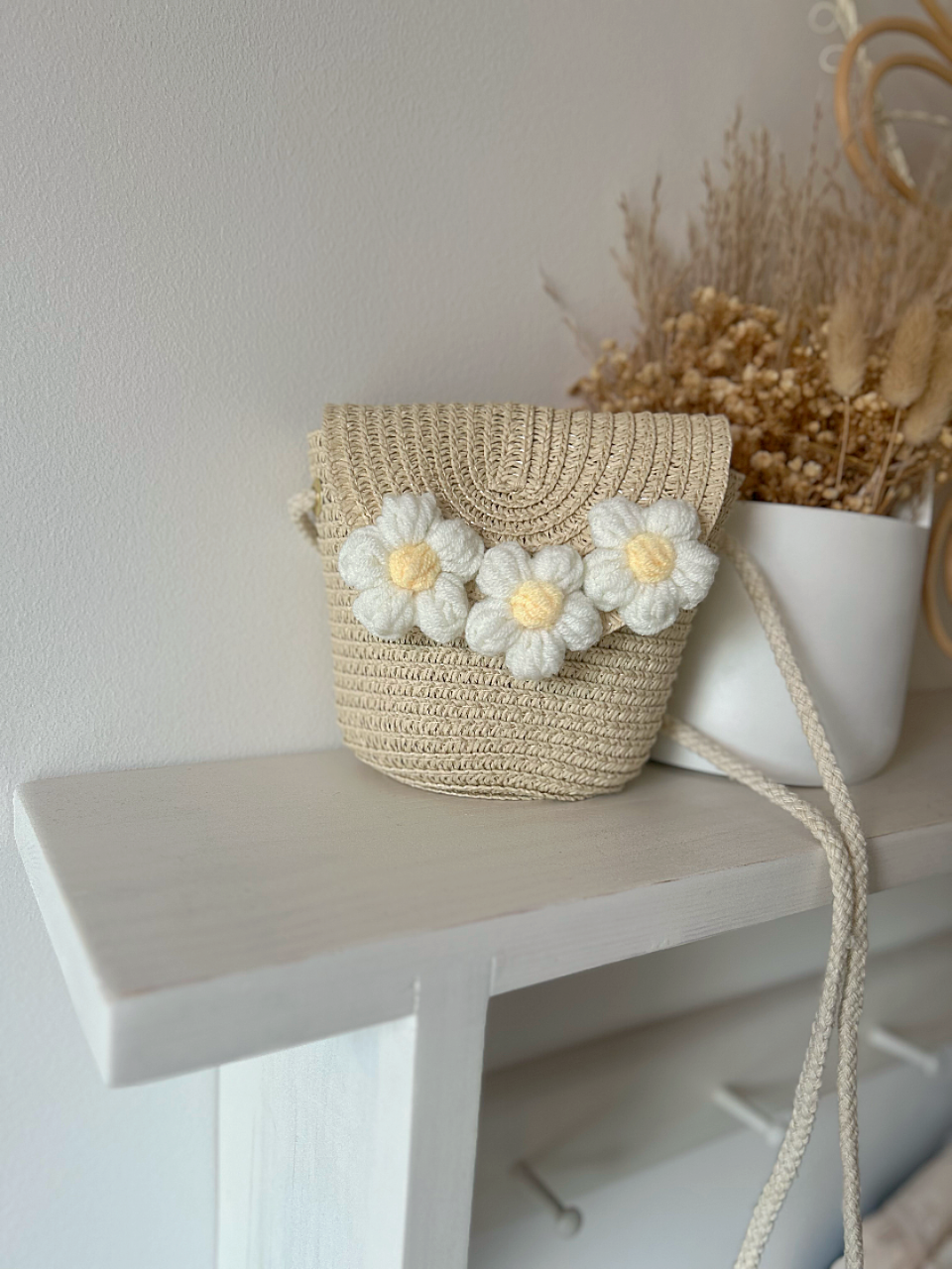 Crochet Daisy Straw Bag in Sand image 0