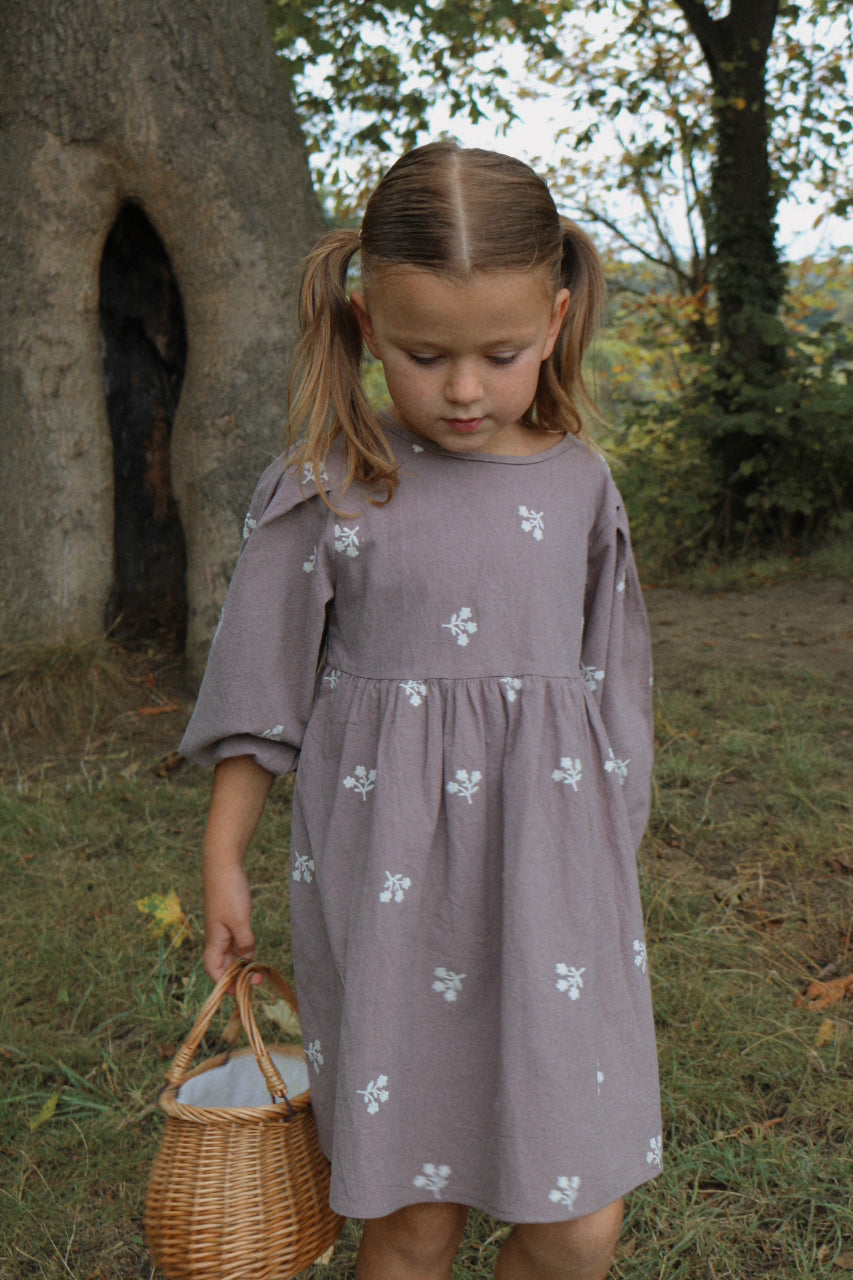 DUKSY GREY FLORAL EMBROIDERY SMOCK DRESS