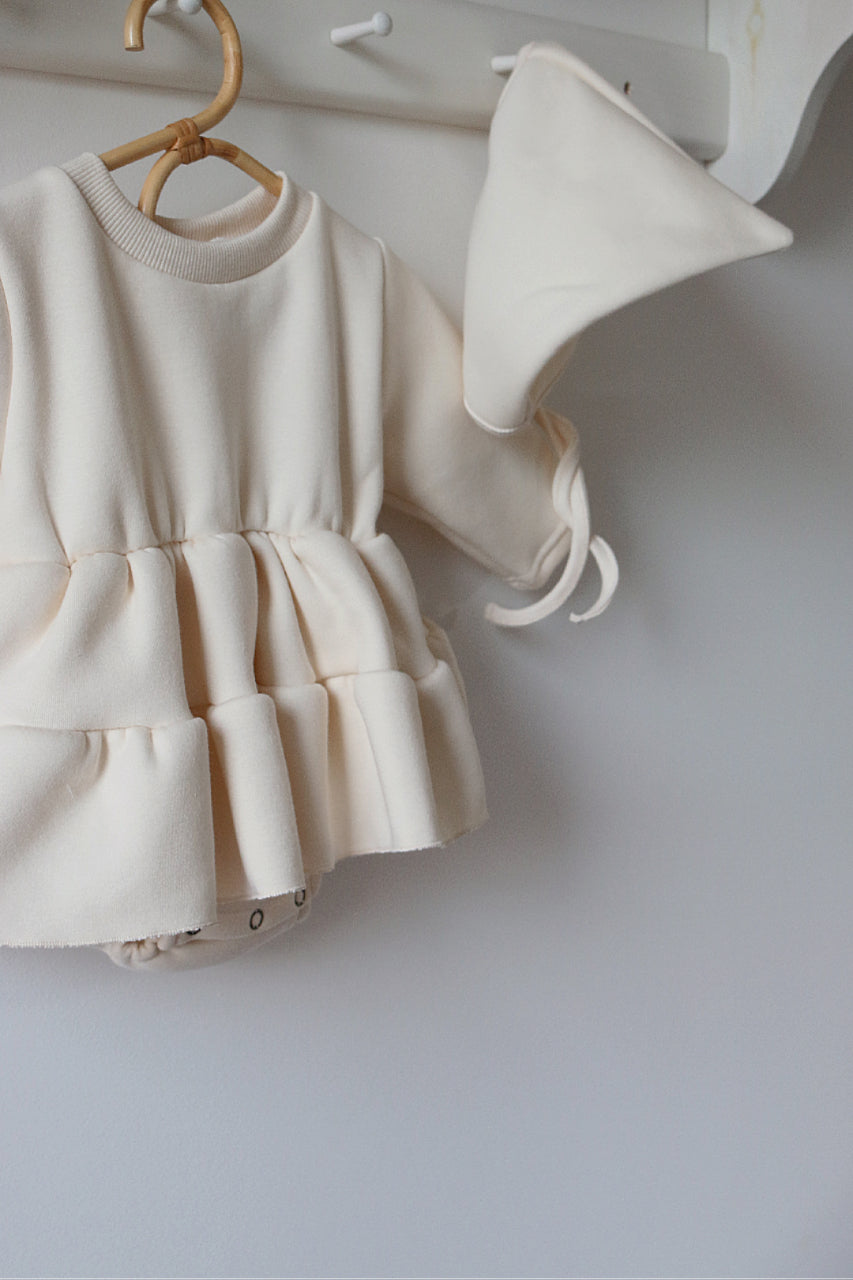 CAN CAN RUFFLE ROMPER WITH BONNET