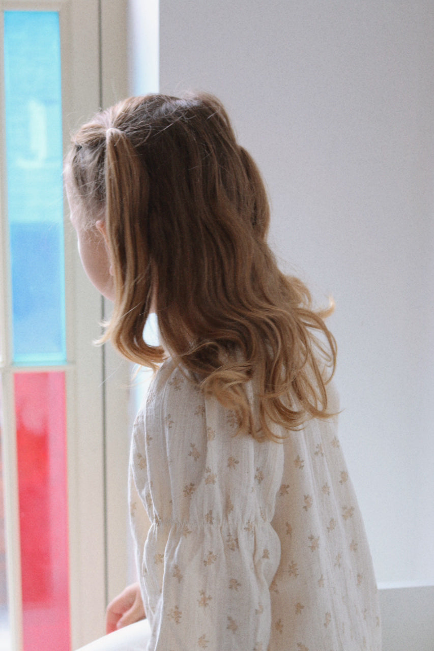 DAINTY FLORAL PRINT COTTON BLOUSE