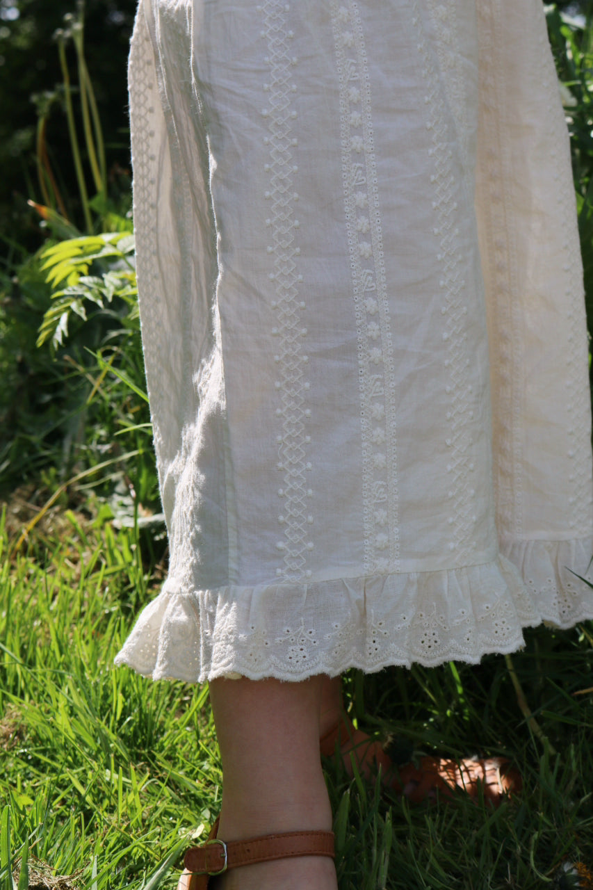 IVORY WIDE BRODERIE CULOTTES