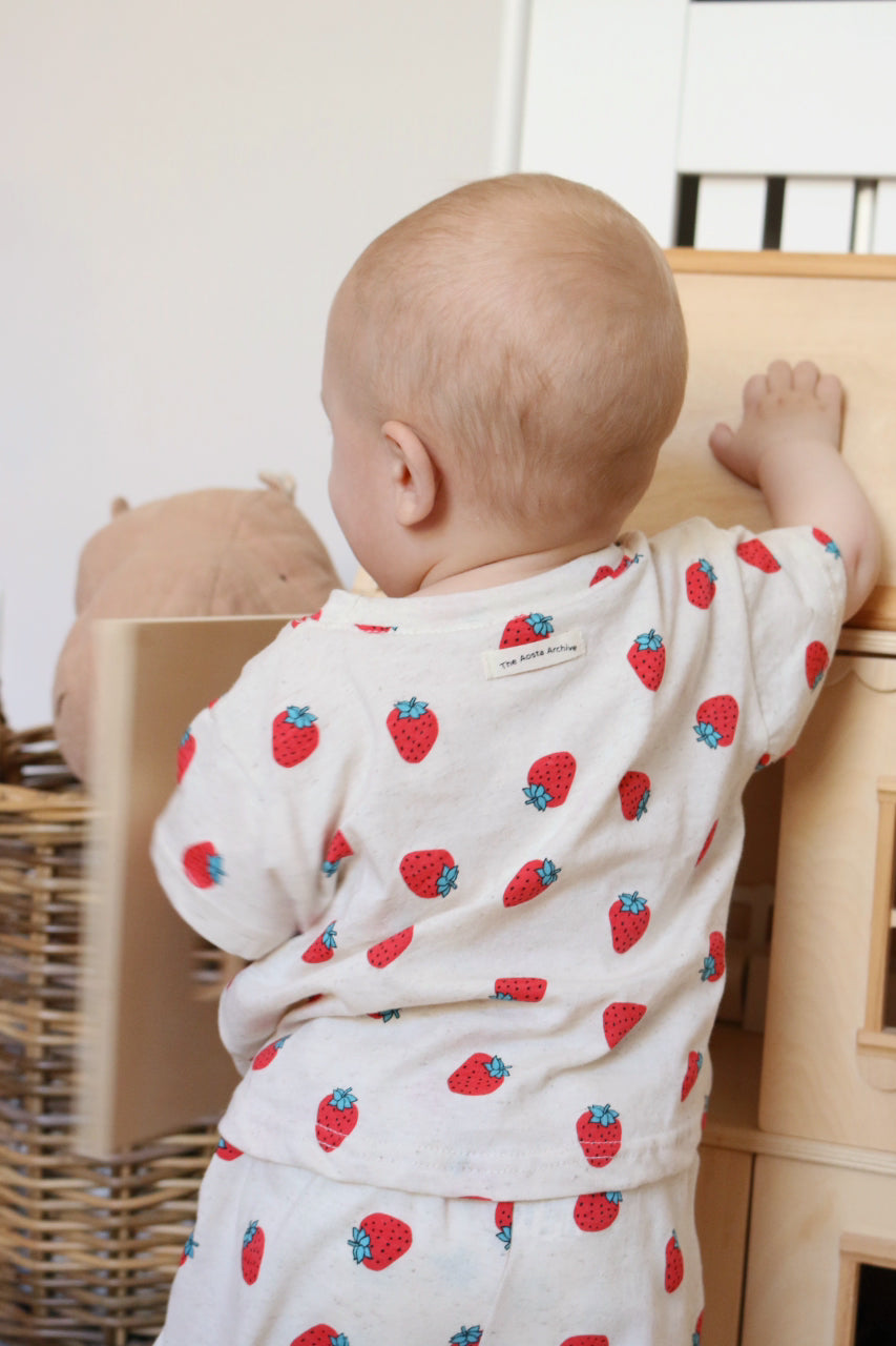 STRAWBERRY PRINT LINEN SET