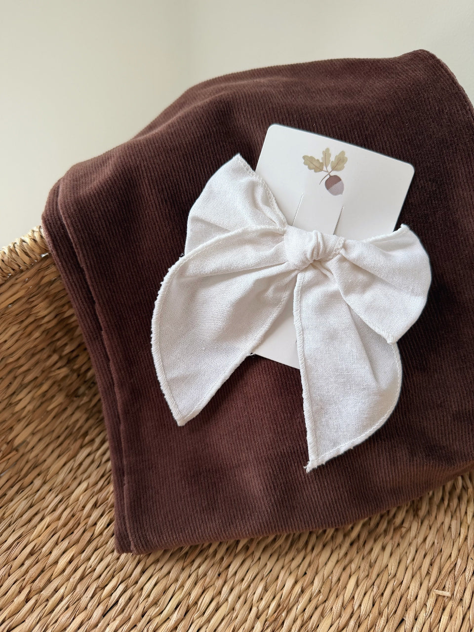 LINEN FABLE WHITE BOW - SNOW WHITE