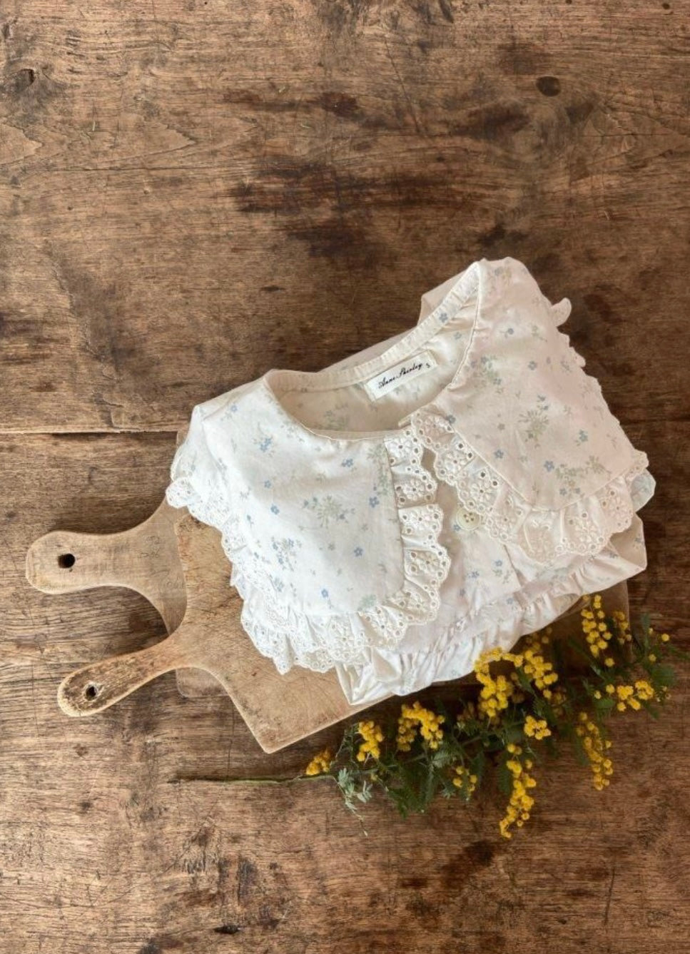 DUSKY BELL FLORAL COLLARED ROMPER