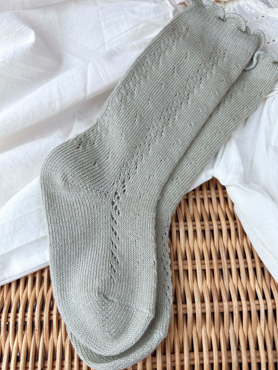 Moss Lettuce Edge Openwork Socks image 3