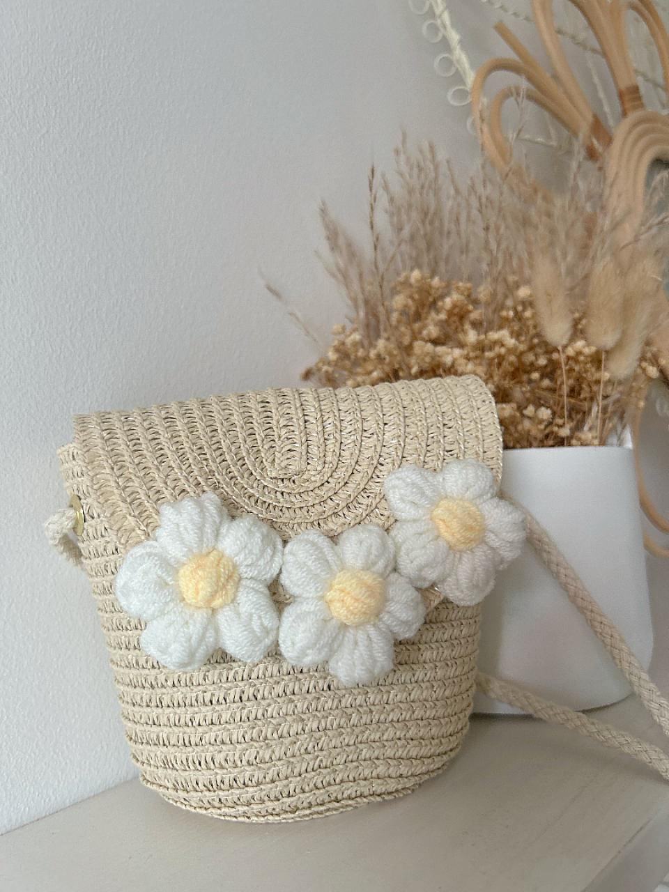 Crochet Daisy Straw Bag in Sand image 2