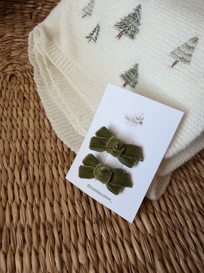 VELVET PETIT BOW SET - FERN GREEN