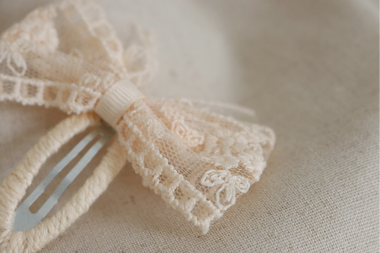 Sweetie Lace Bow Clip Set image 4