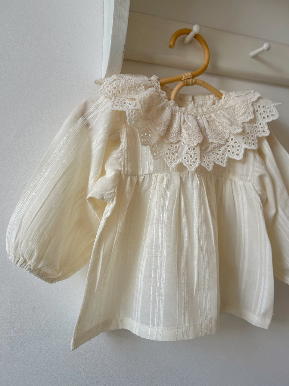 BRODERIE COTTON COLLAR BLOUSE
