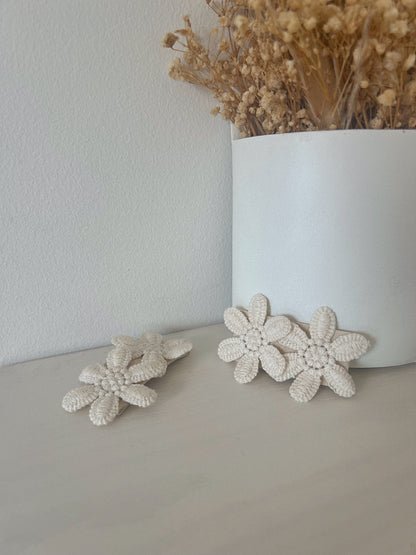 Double Flower Natural Snap Clip image 1