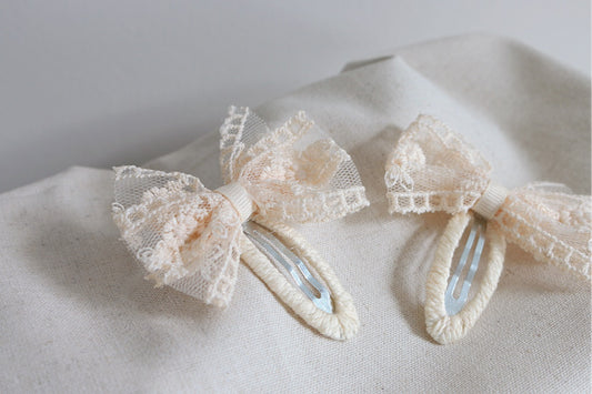 Sweetie Lace Bow Clip Set image 0