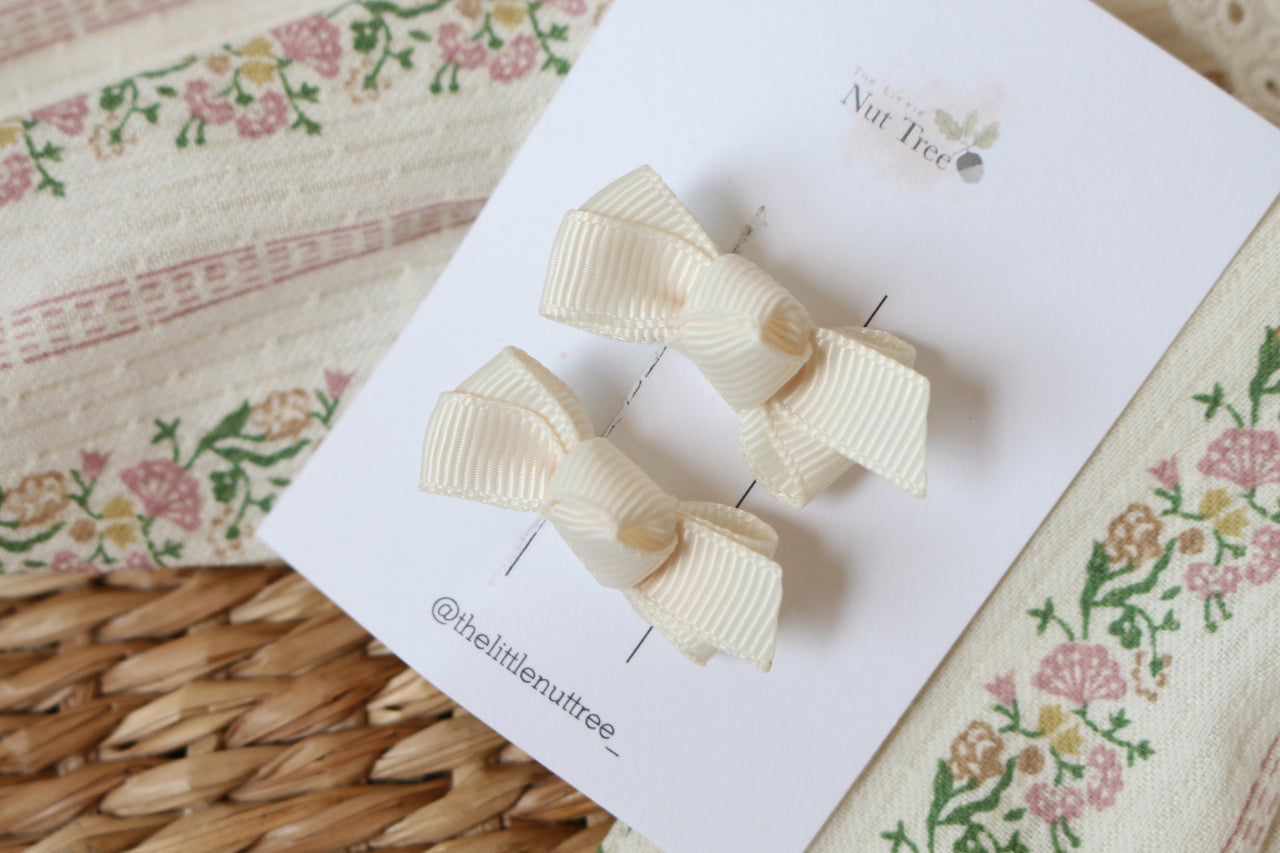 PETIT DAINTY BOW SET - LATTE