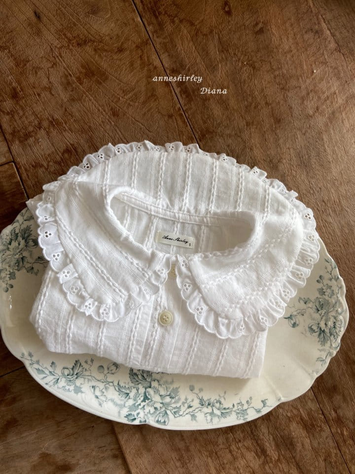 White Broderie Collared Blouse - Anne Shirley image 4