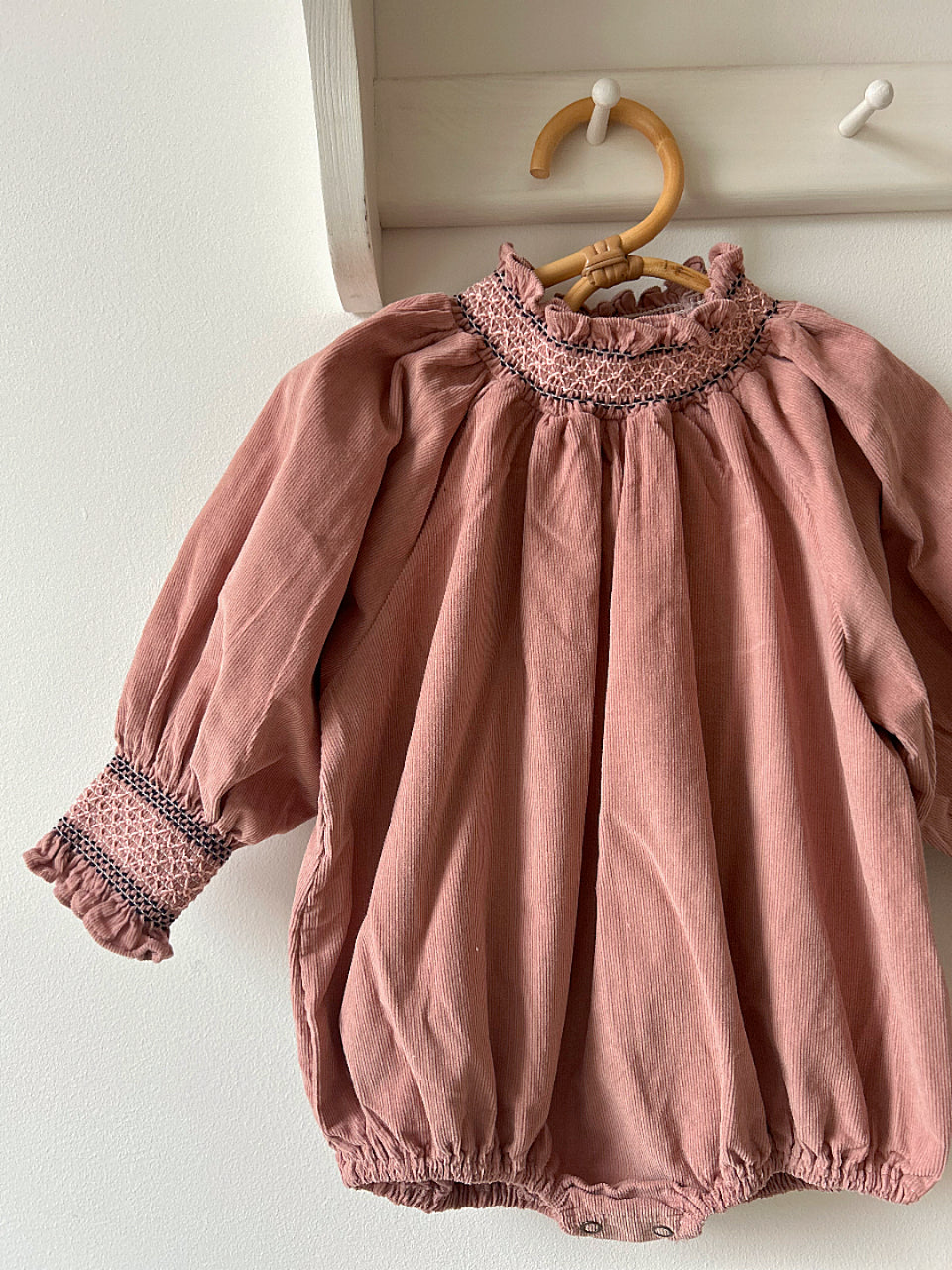 IRA SMOCKING CORDUROY ROMPER