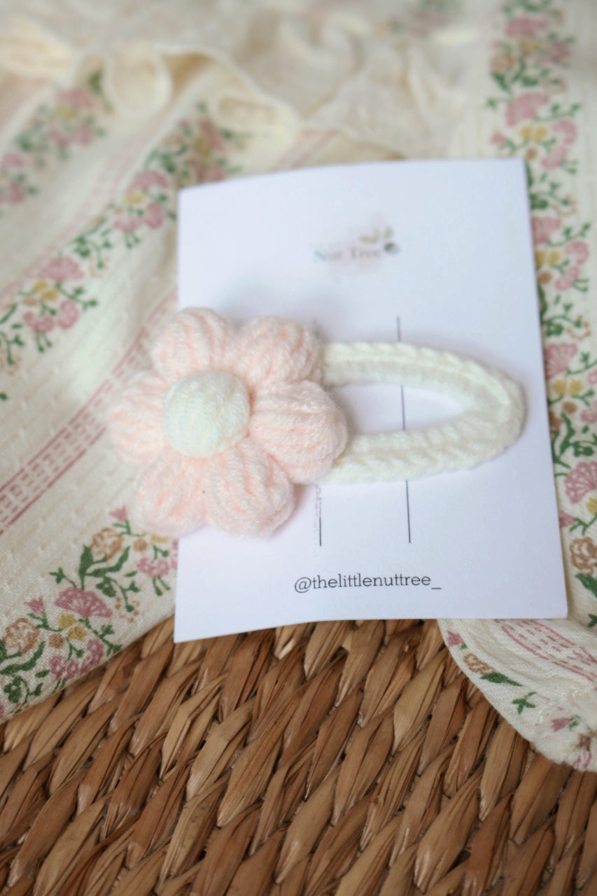 DAISY CROCHET SNAP CLIP - PINK