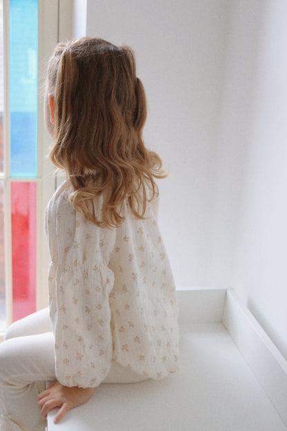 DAINTY FLORAL PRINT COTTON BLOUSE