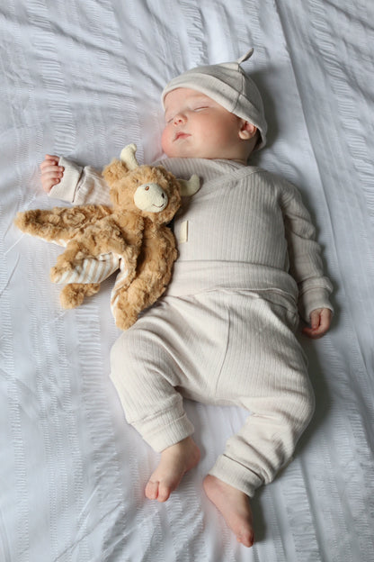 BUTTERCUP HIGHLAND COW COMFORTER