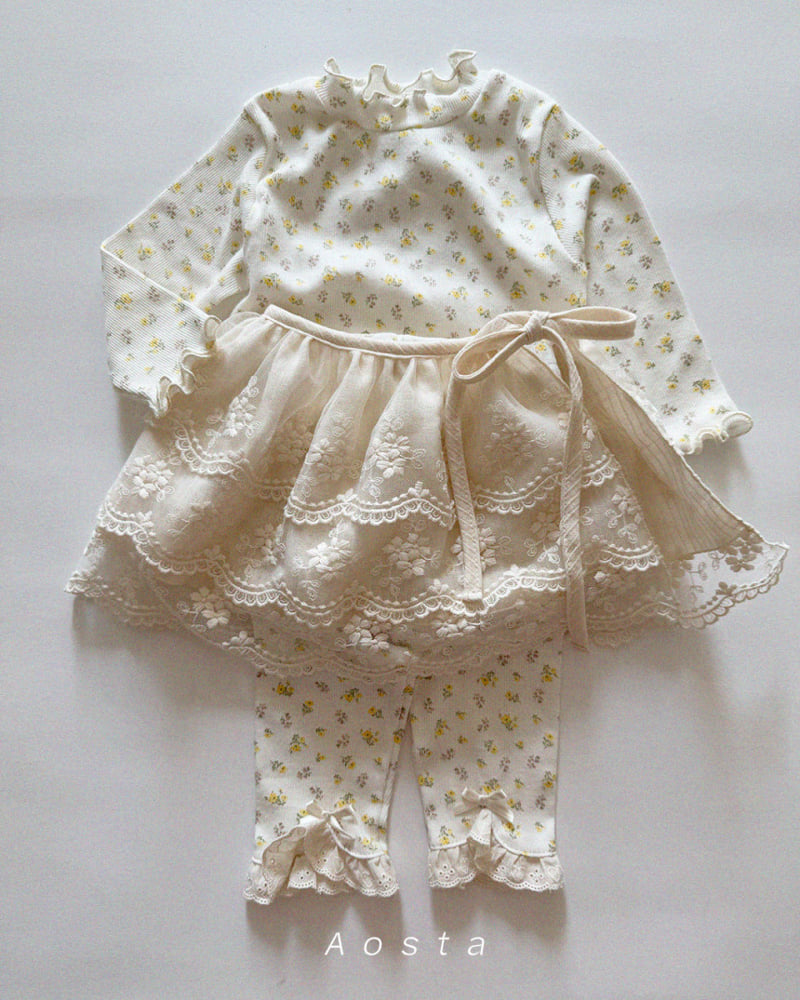 LACED EMBROIDERED COTTON SKIRT/CAPE