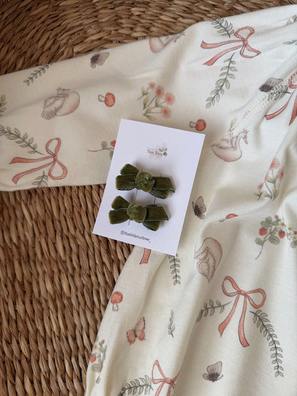 VELVET PETIT BOW SET - FERN GREEN