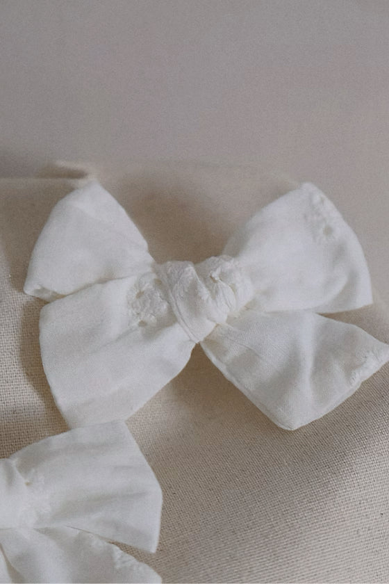 BRODERIE PIGTAIL BOW SET - WHITE/ROSE