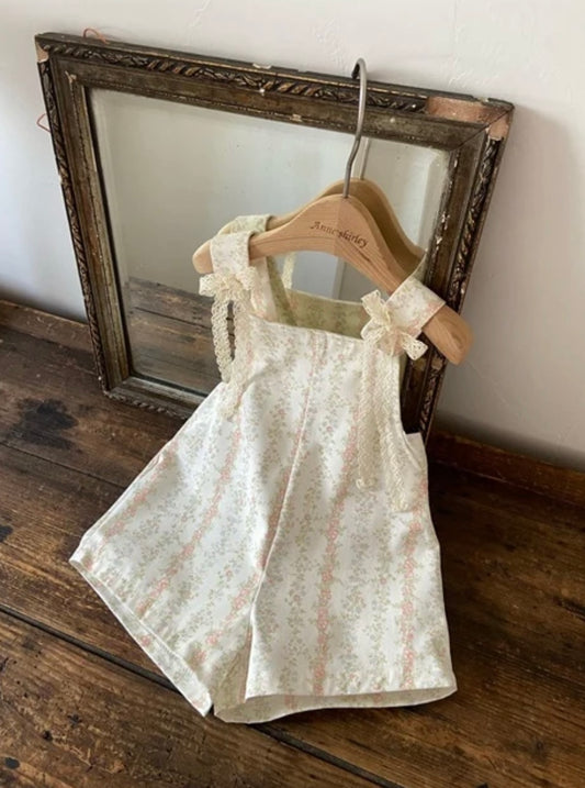 VINTAGE ROSY LACE PLAYSUIT