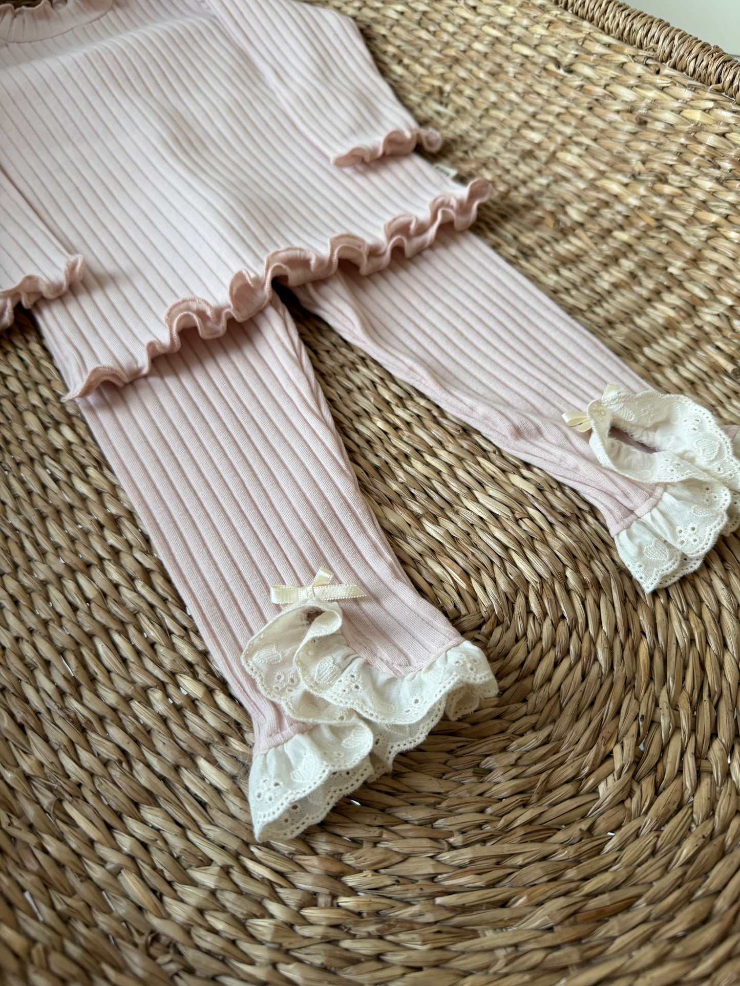 ROSE RIBBED COTTON BRODEDRIE TRIM LEGGINGS