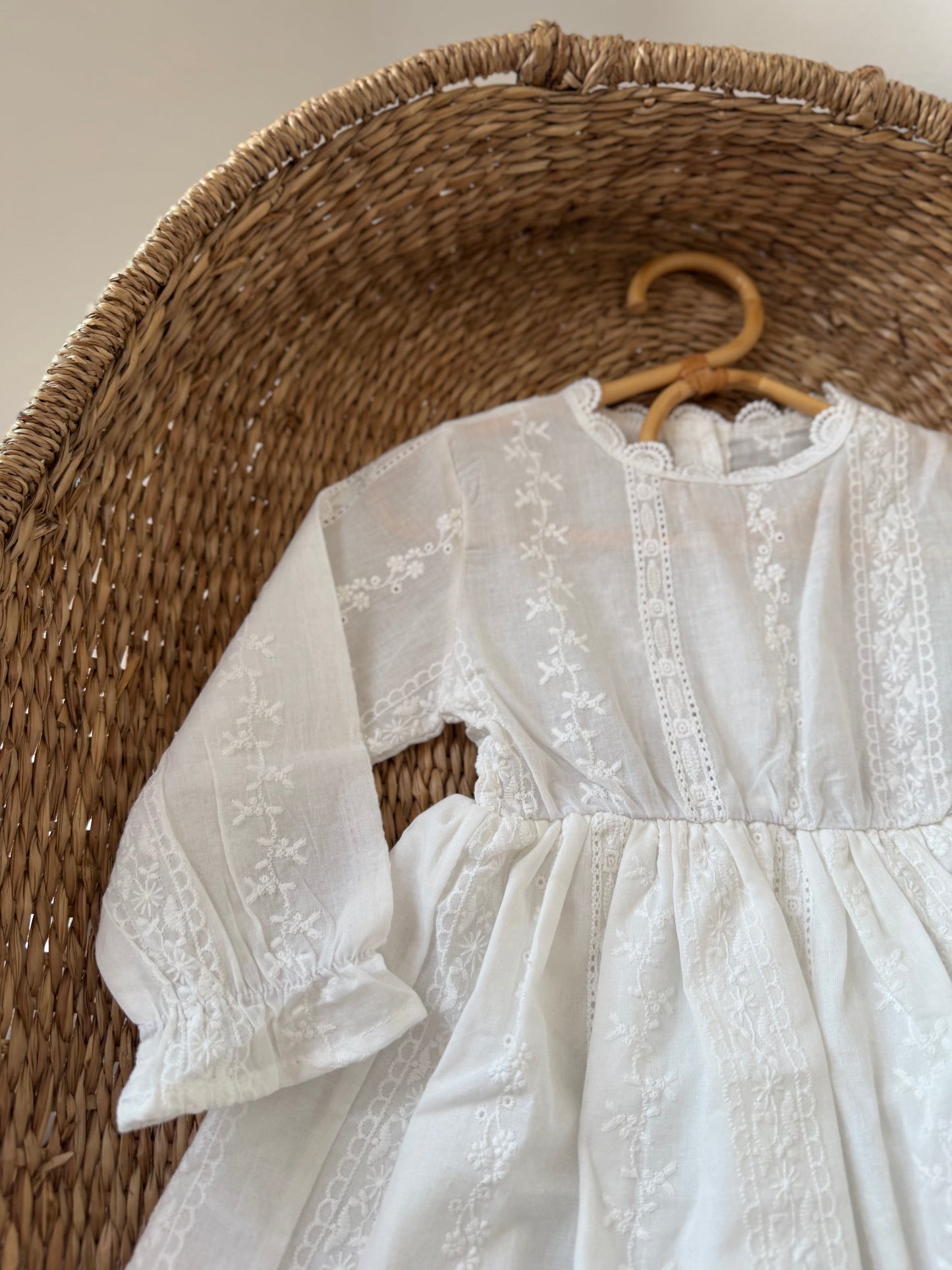 SPRING WHITE BRODERIE COTTON DRESS