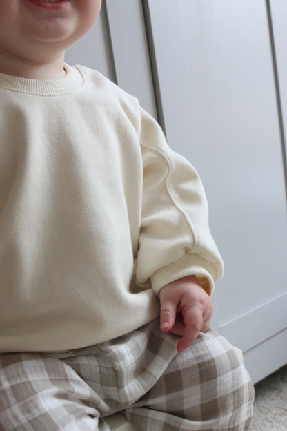 CREAM ULTRA SOFT COTTON SWEATSHIRT
