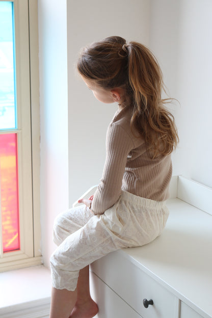 IVORY FLORAL EMBRIODERY DETAILED COTTON TROUSERS