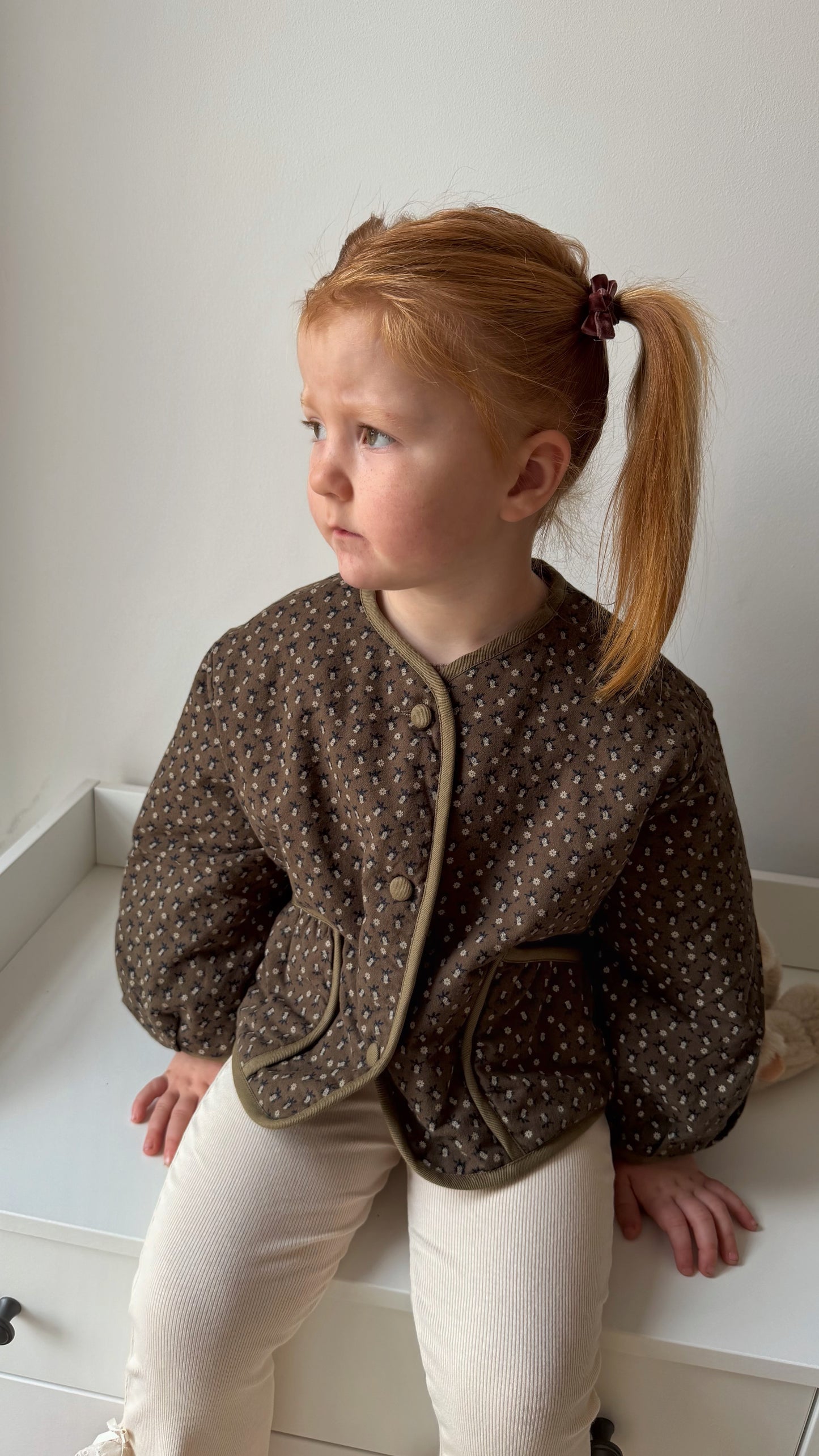 CHOCOLATE FLORAL PRINT QUILTED JACKET