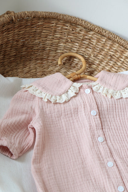 BRODERIE COLLAR MUSLIN COTTON ROMPER | SOFT ROSE