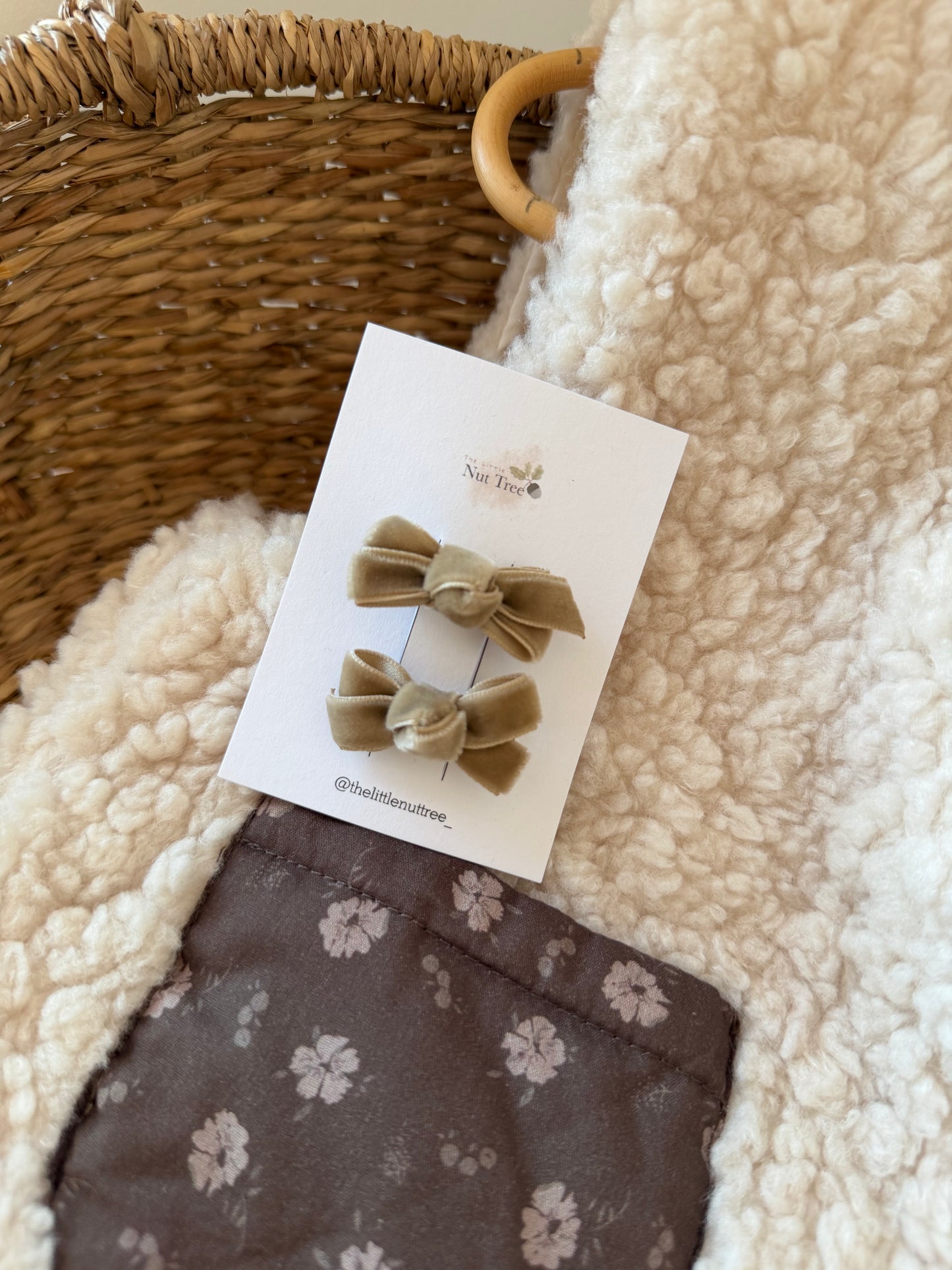 VELVET PETIT BOW SET - TOFFEE BEIGE