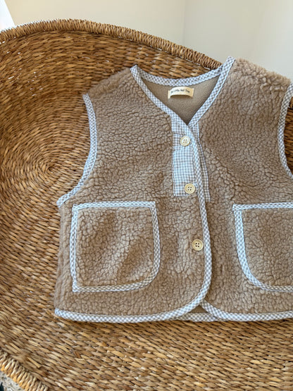 MOCHA BOUCLE POCKET GILET