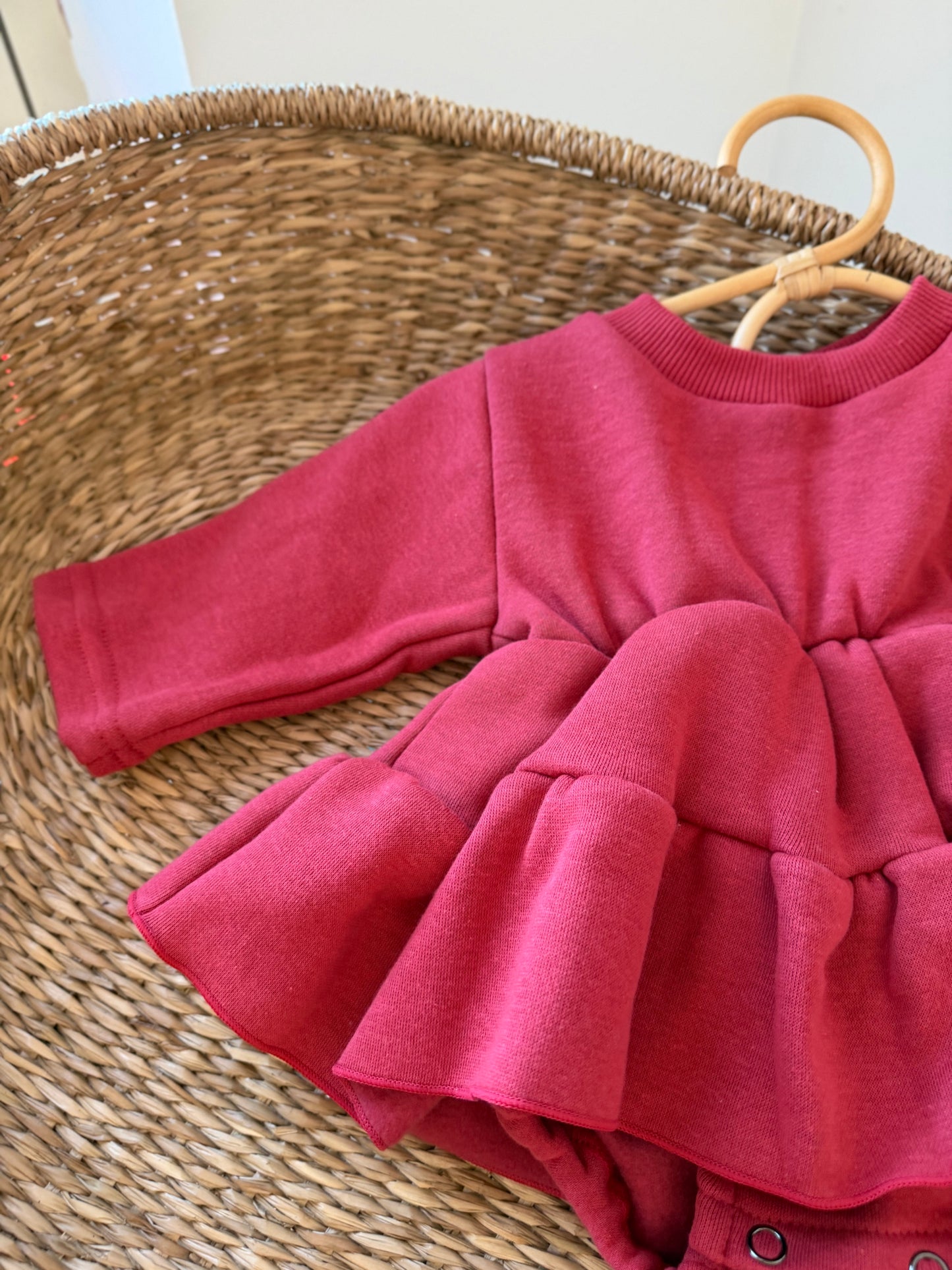 MIENBLOOM CLAUS COTTON PLUSH ROMPER WITH BONNET