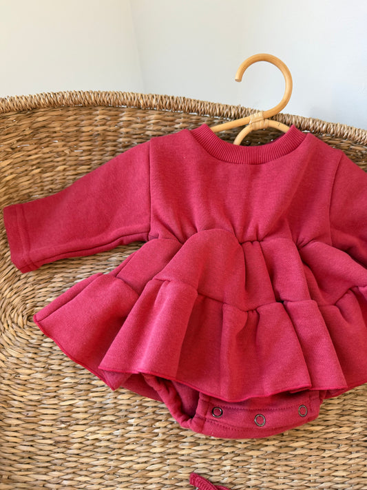 MIENBLOOM CLAUS COTTON PLUSH ROMPER WITH BONNET