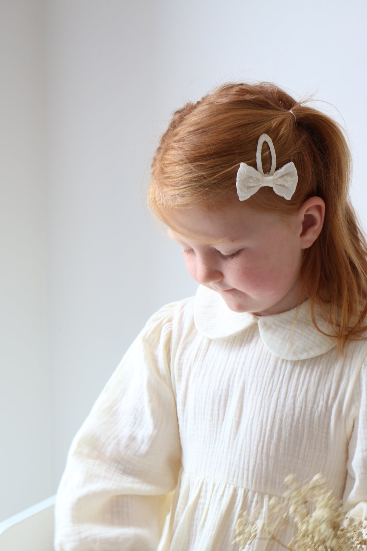FLORAL EMBROIDERY PIGTAIL SET | CREAM