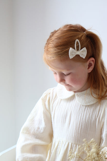 FLORAL EMBROIDERY PIGTAIL SET | CREAM