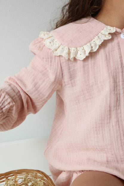 BRODERIE COLLAR MUSLIN COTTON ROMPER | SOFT ROSE