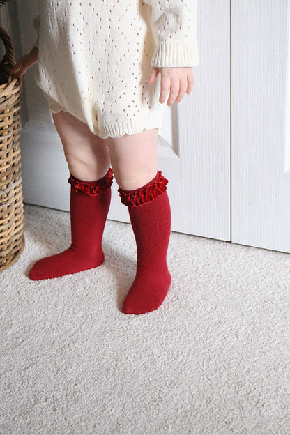 VELVET RUFFLE COTTON KNEE SOCKS - BERRY
