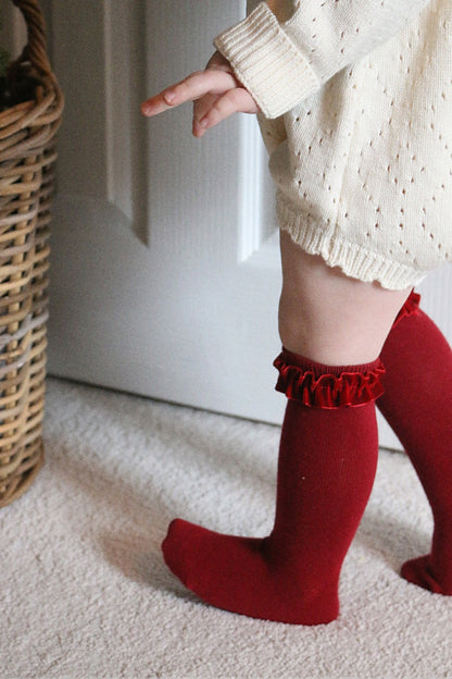 VELVET RUFFLE COTTON KNEE SOCKS - BERRY