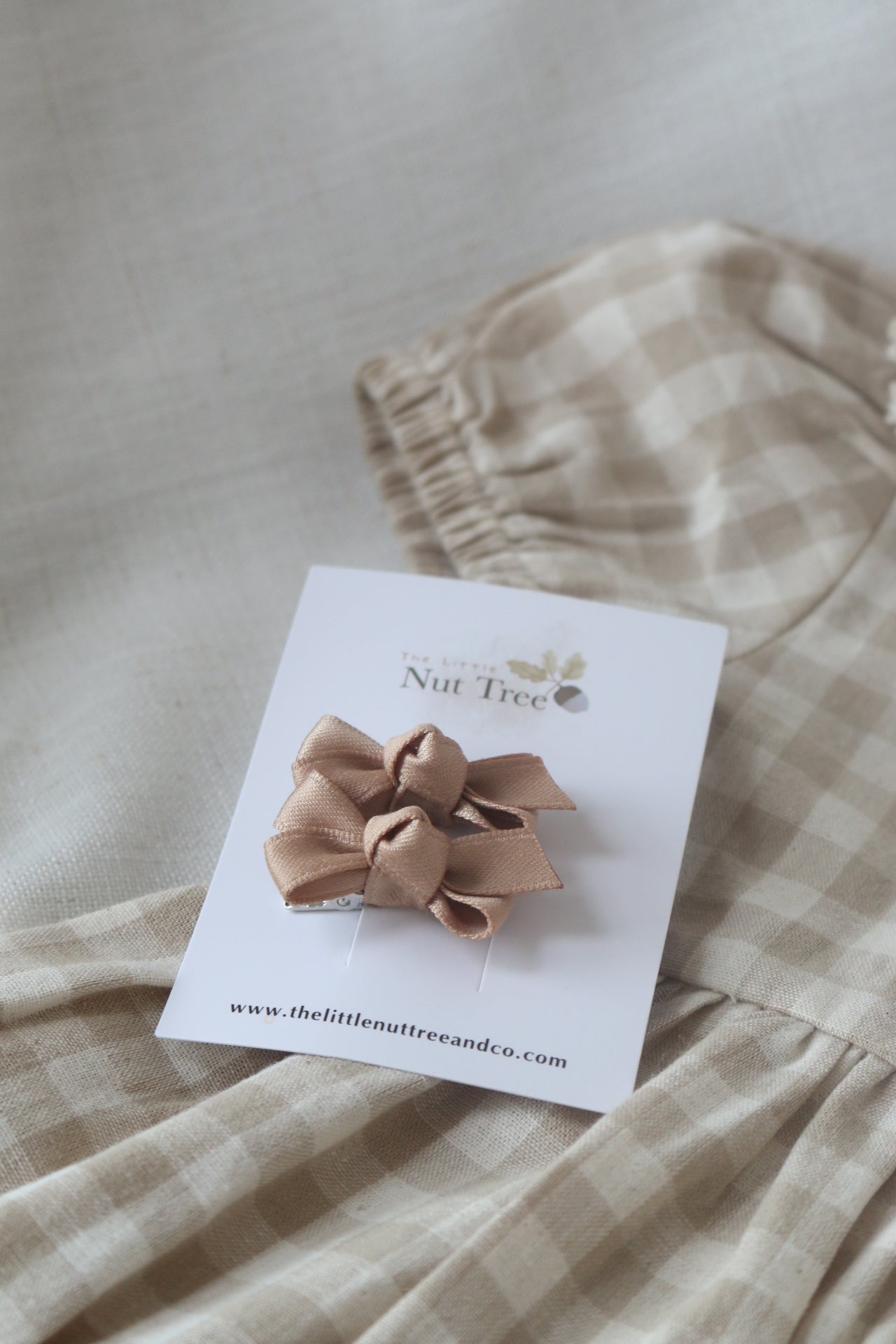 PETITE SILK RIBBON BOW SET | TAUPE