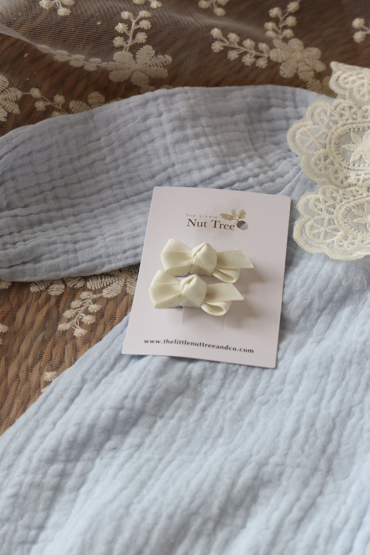 PETITE SILK RIBBON BOW SET | CREAM
