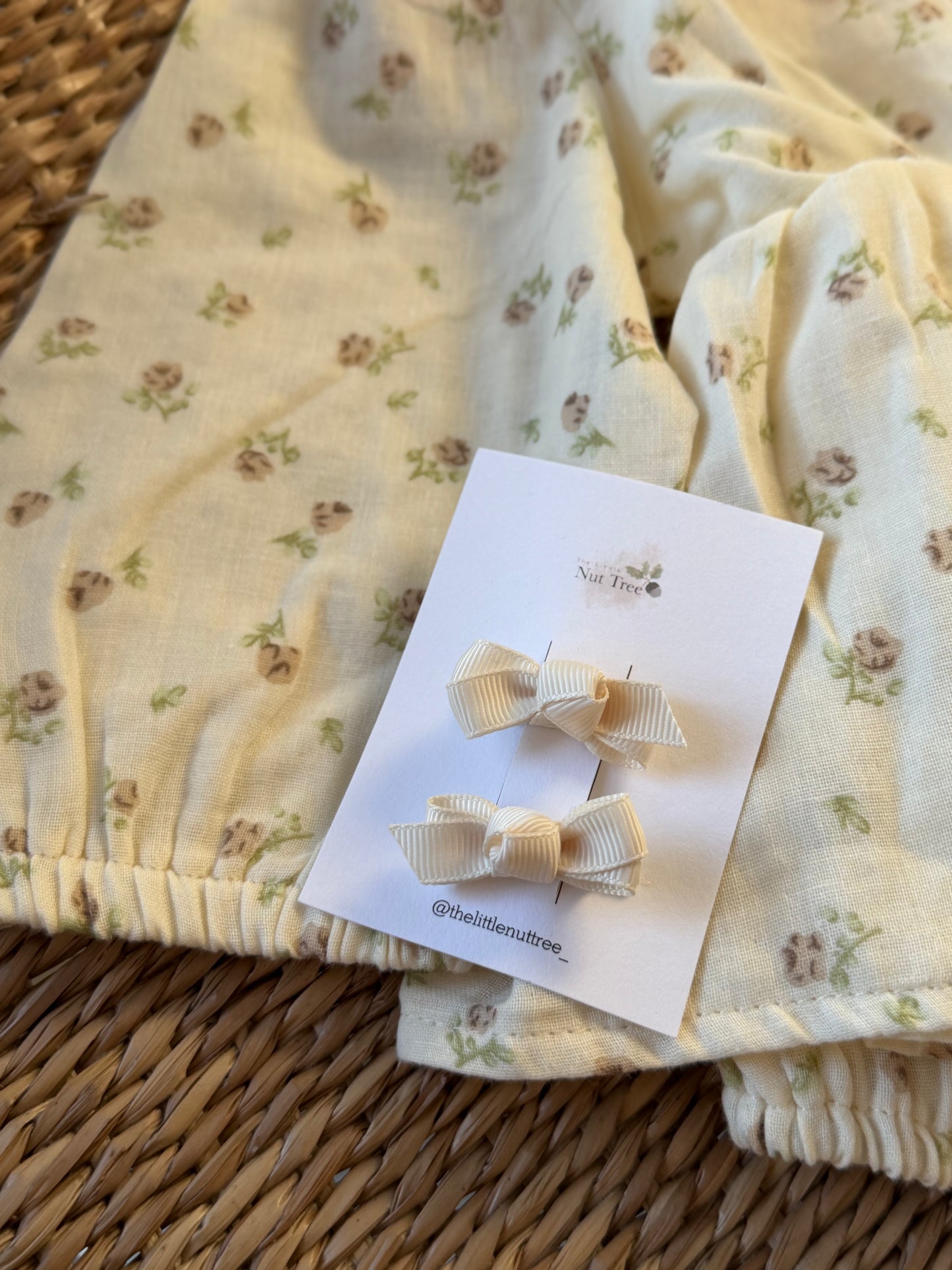 PETIT BOW SET - LATTE