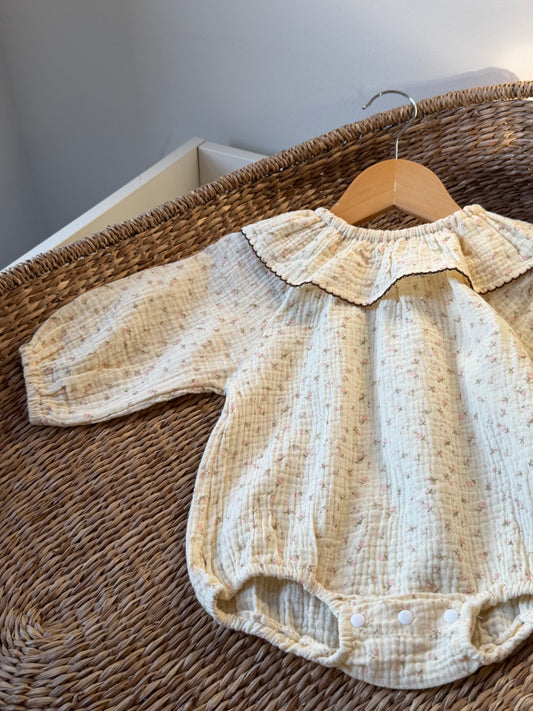 DAINTY FLORAL MUSLIN COTTON COLLARED ROMPER